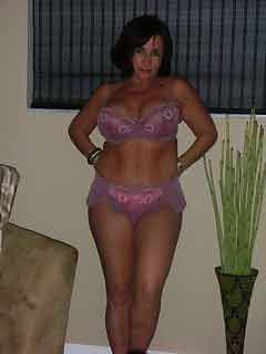 horny girl in Cody looking for a friend with benefits